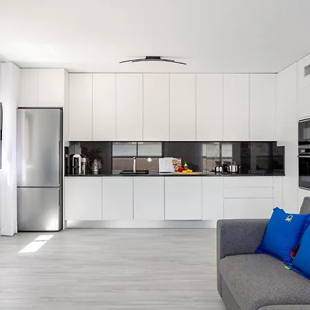 Joivy Elegant Flat With Balcony Apartman Faro