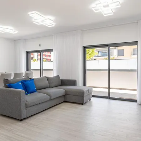 Apartament Joivy Elegant Flat With Balcony Dystrykt Faro